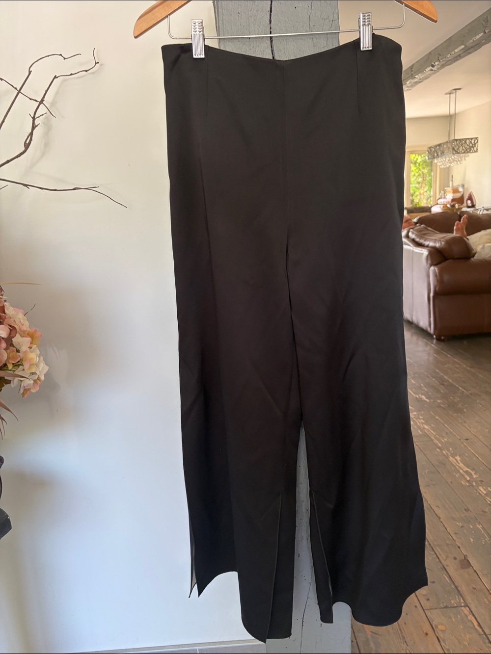 Classic Black High-Waist Wide-Leg Pants BY ROLAND MOURET